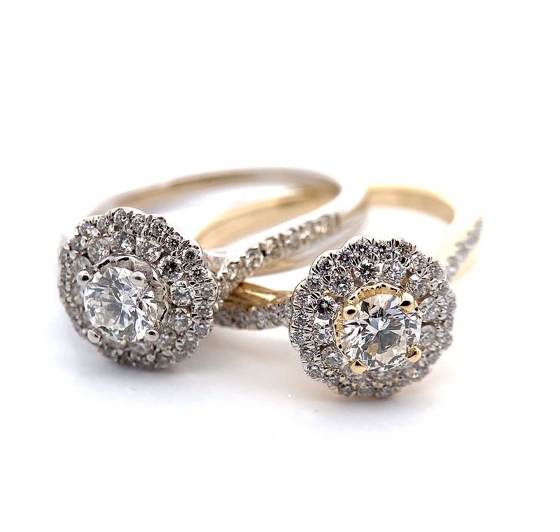 Diamantring i gult gull 0.82ct tw.vs